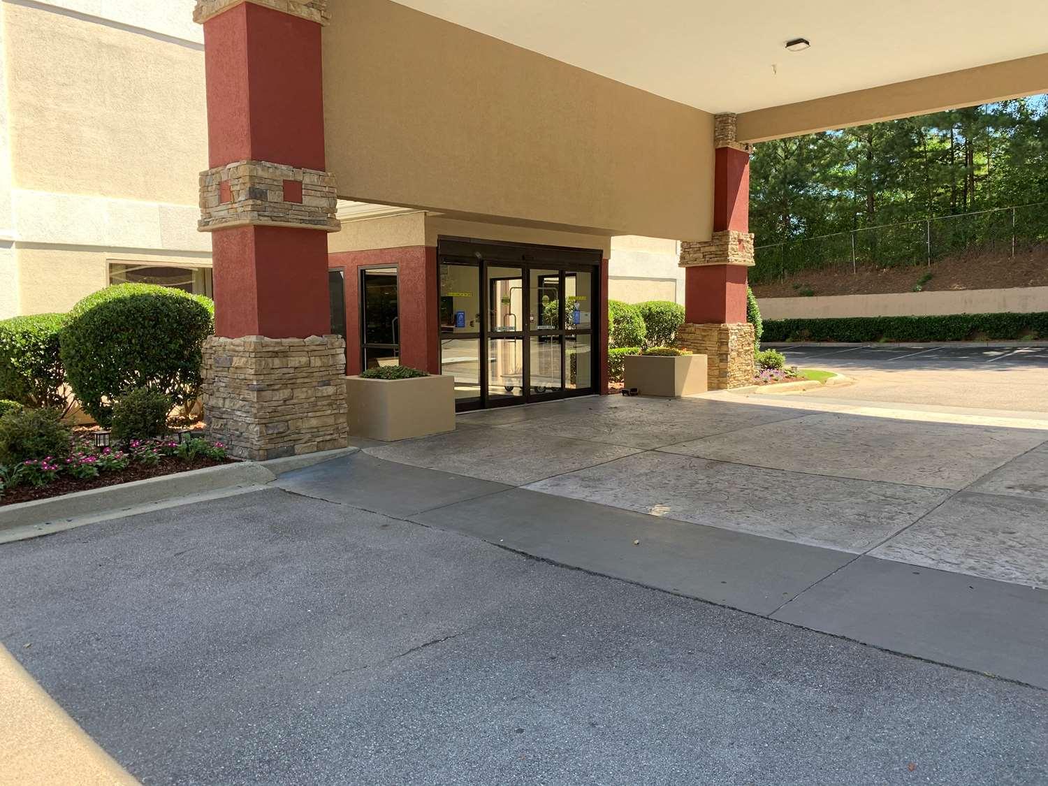 ホテル ベストウェスタン ガーデンデール Gardendale エクステリア 写真